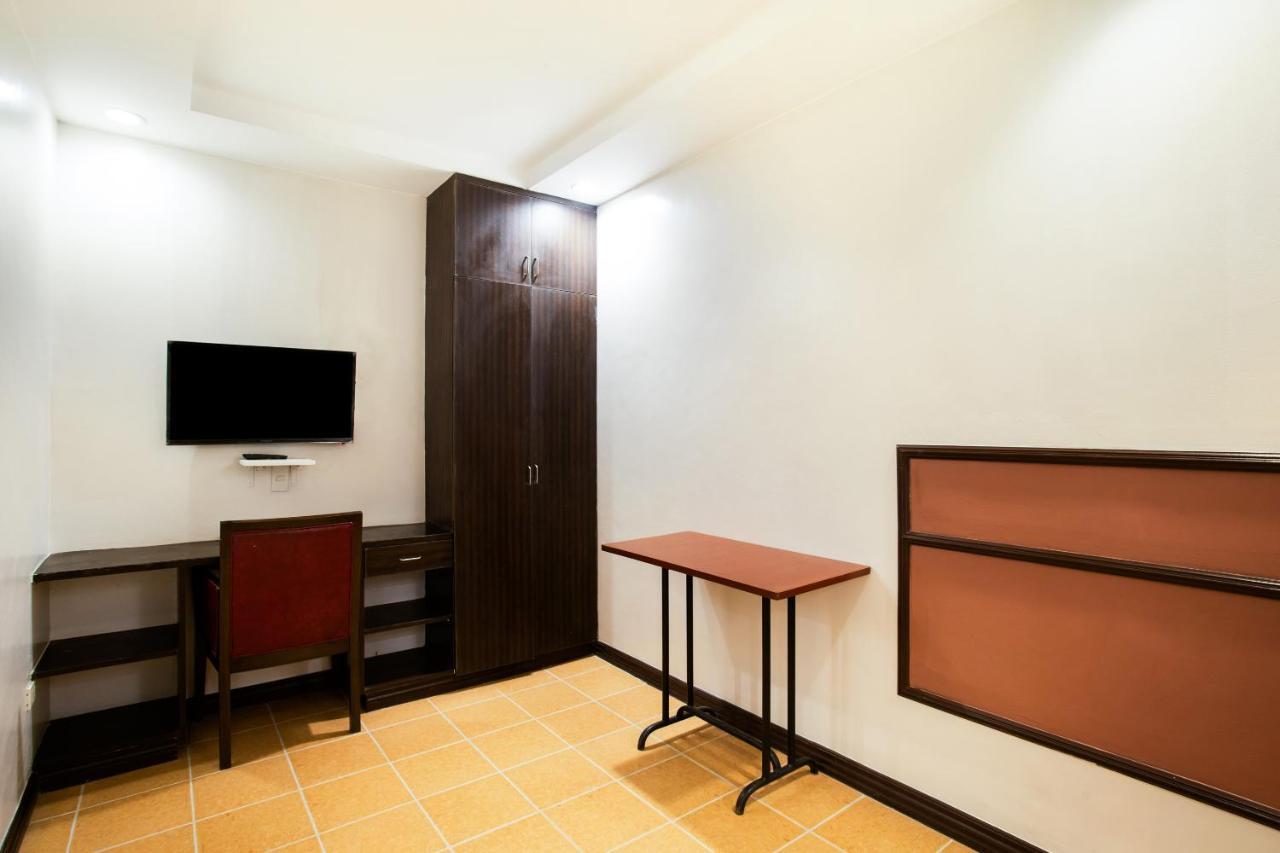 Oyo 394 Tagaytay Haven Hotel - Mendez Tagaytay City Luaran gambar
